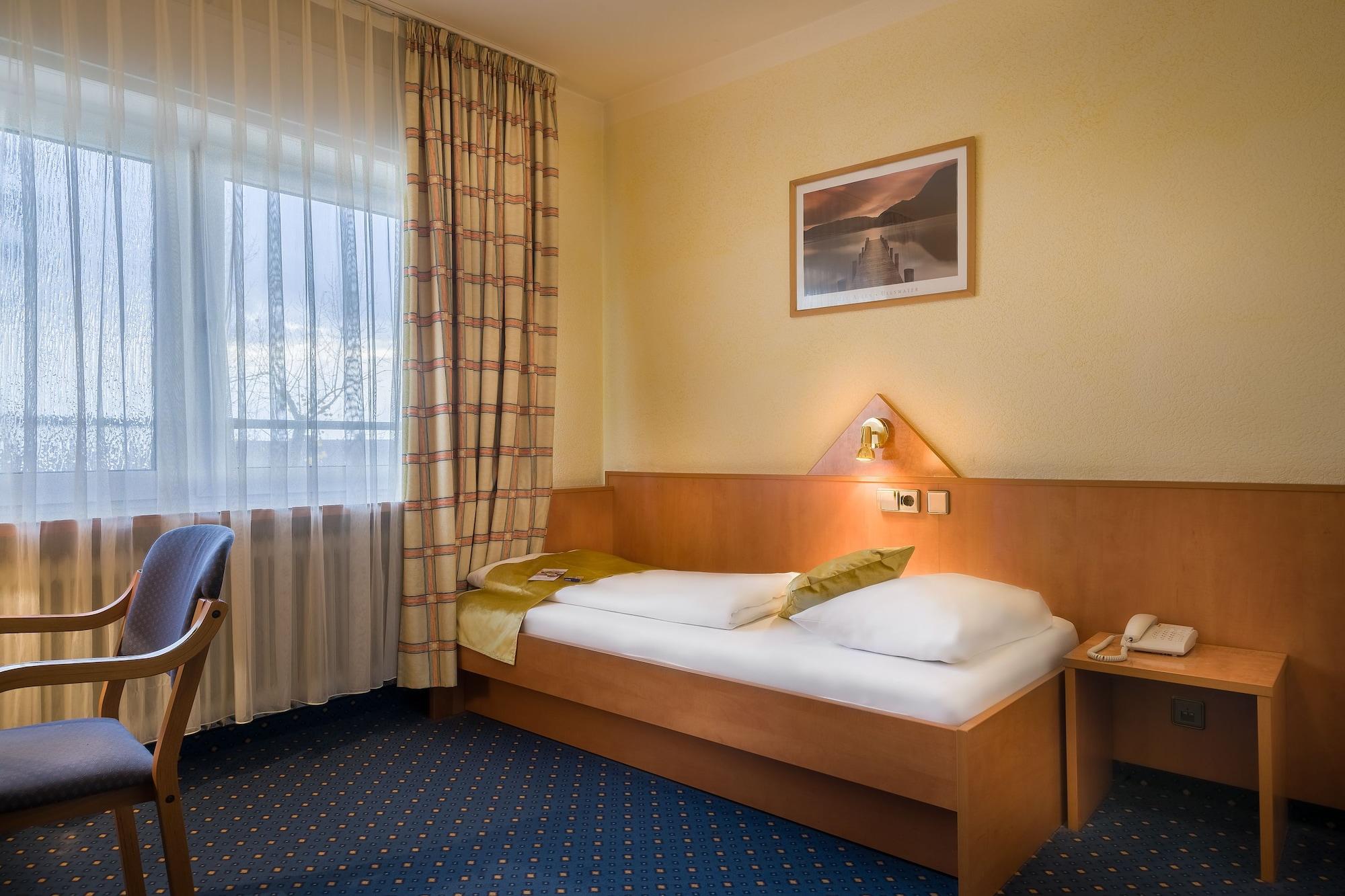 Scope Hotel Greif 카를스루에 외부 사진
