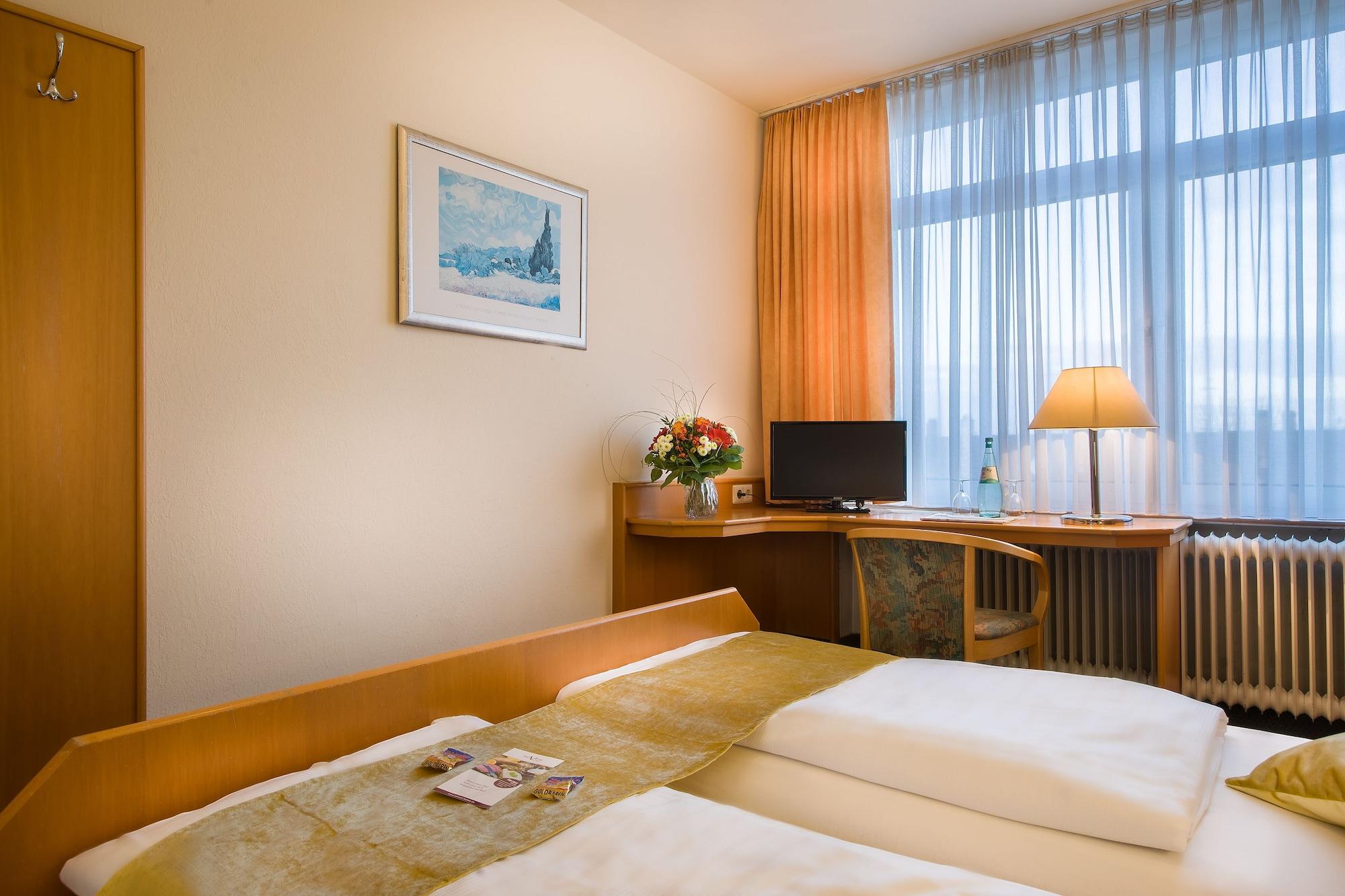 Scope Hotel Greif 카를스루에 외부 사진