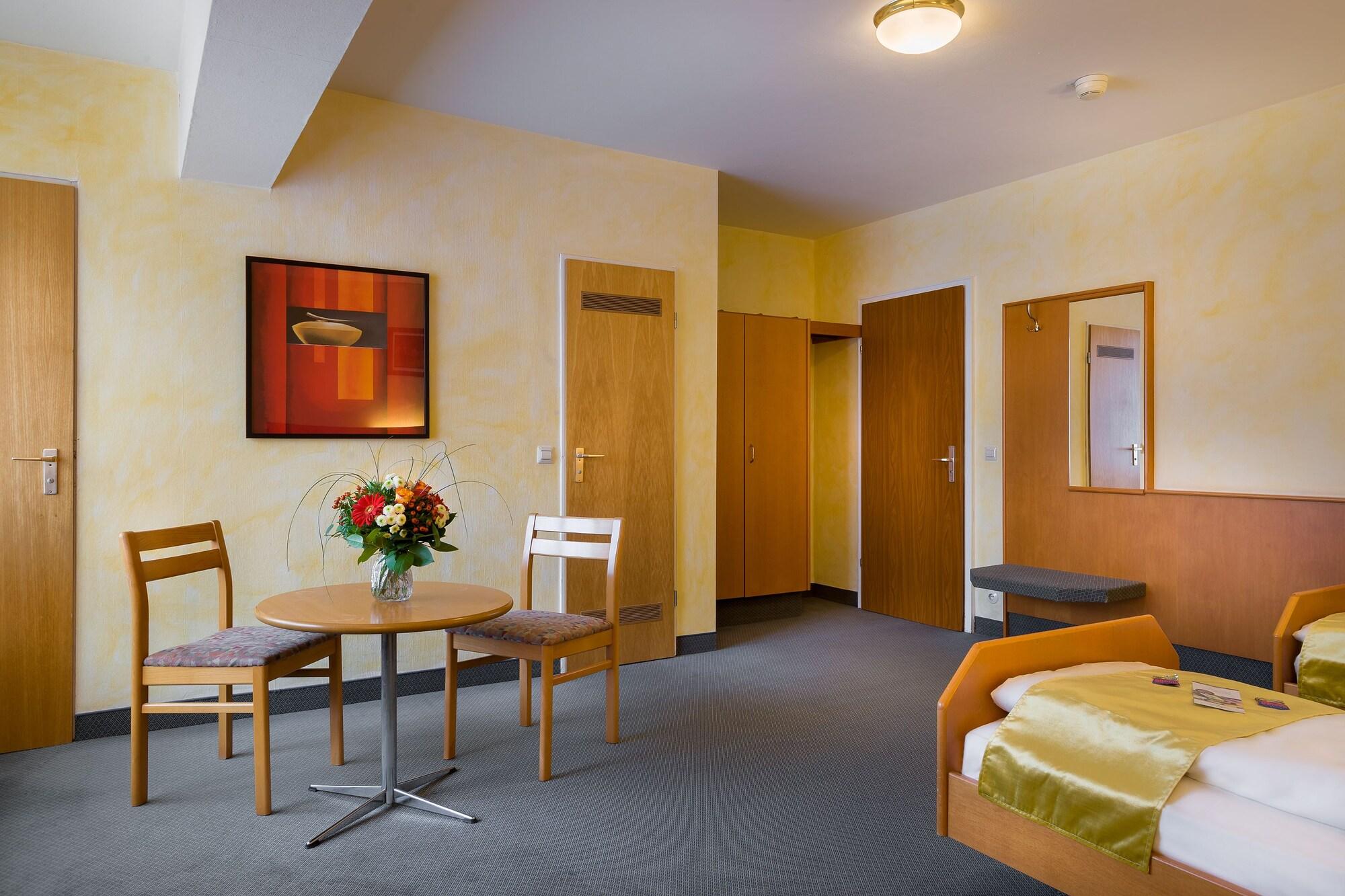 Scope Hotel Greif 카를스루에 외부 사진