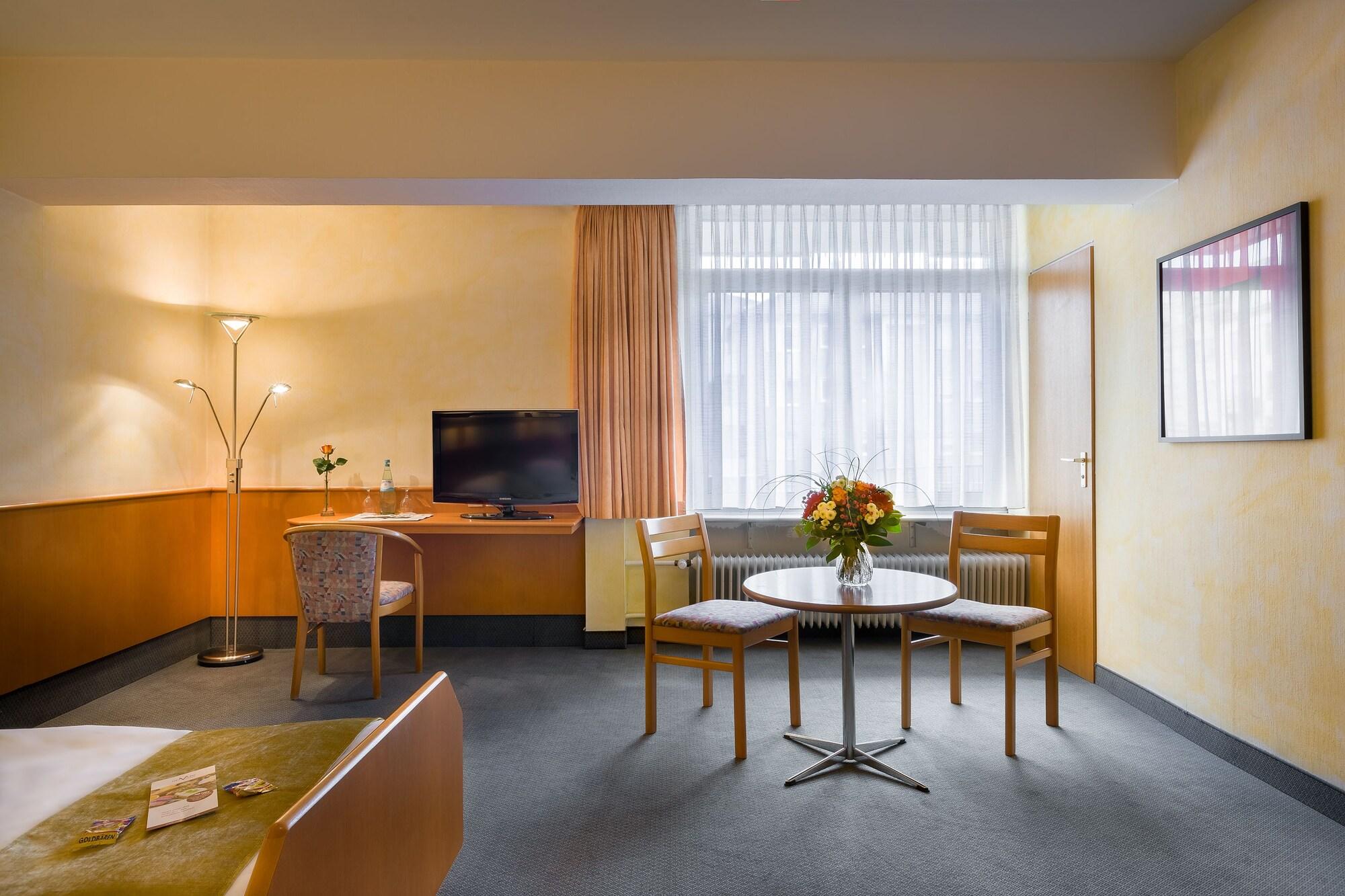 Scope Hotel Greif 카를스루에 외부 사진